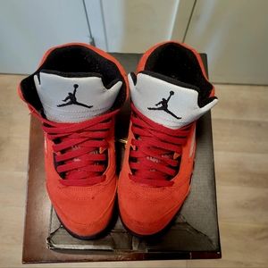Preschool Kids Retro Jordan Sneakers